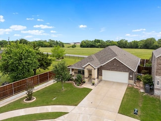 252 Rosewood Dr, Lavon, TX 75166