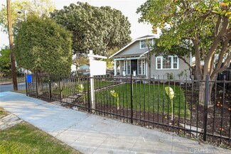 1500 W 69th St, Los Angeles, CA 90047