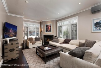922 E Cooper Ave, Aspen, CO 81611