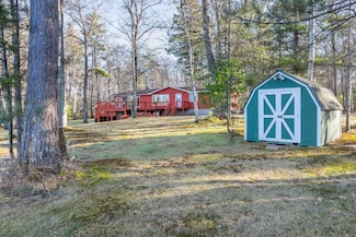 1538 Lotus Ln, Eagle River, WI 54521