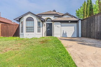 2702 Game Lake Dr, Irving, TX 75060