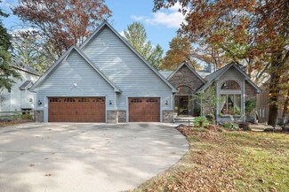 4634 Parkcliff Dr, Saint Paul, MN 55123