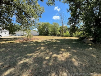338 Ash St, Ardmore, OK 73401