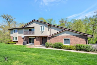 409 Manor Ct Unit A, New Lenox, IL 60451