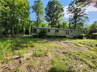 5 Beach Rd, Cleveland, NY 13042