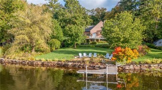 22 Lake View Dr, Woodstock, CT 06281