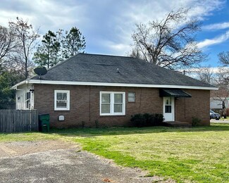 116 W Dallas St, Palestine, TX 75801