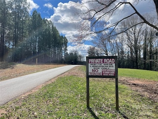 3113 Mattie Wade Rd, Sherrills Ford, NC 28673