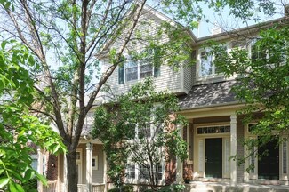 2617 N Greenwood Ave, Arlington Heights, IL 60004
