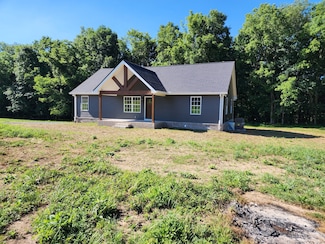 1831 Shiloh Rd, Lafayette, TN 37083