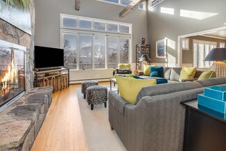 18 Old Ridge Rd, Winhall, VT 05155