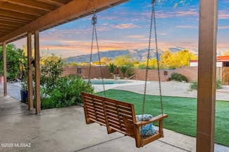 7681 S Avenida de Pina, Tucson, AZ 85747