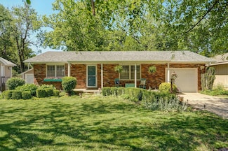 1511 E University St, Springfield, MO 65804