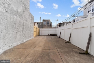 3207 Memphis St, Philadelphia, PA 19134