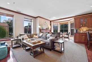14 Clarendon St Unit 202, Boston, MA 02116