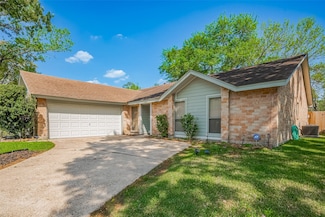 2910 Laurel Fork Dr, Kingwood, TX 77339