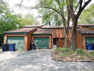 506 E Coolspring Ave Unit F, Michigan City, IN 46360