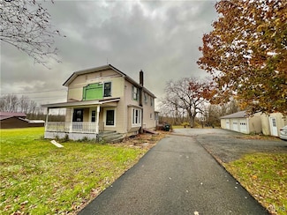 554 County Route 8, Fulton, NY 13069