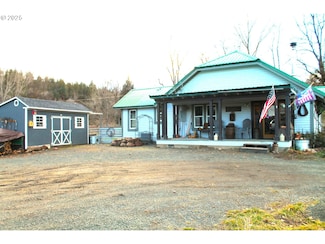 292 W Franklin Ave, Dayville, OR 97825