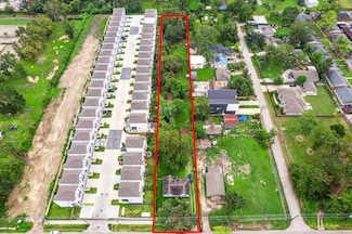 405 W Donovan St, Houston, TX 77091
