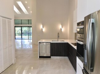 17565 Ashbourne Way Unit B, Boca Raton, FL 33496