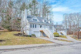 18 Wingate Ln, Dover, NH 03820