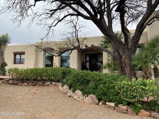 6945 N Wade Rd, Tucson, AZ 85743