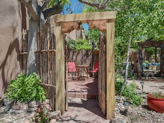 220 Irvine St Unit T, Santa Fe, NM 87501
