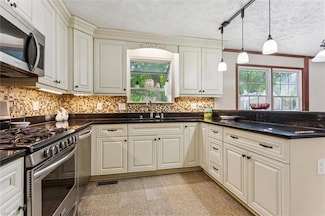 102 Canvasback Trail, Newport News, VA 23602