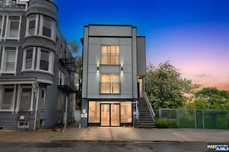 420 18th Ave, Newark, NJ 07108