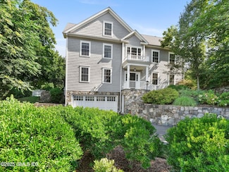 551 River Rd, Cos Cob, CT 06807