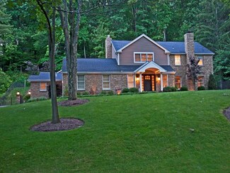 104 Silent Run Rd, Pittsburgh, PA 15238