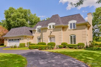 8201 Kathryn Ct, Burr Ridge, IL 60527