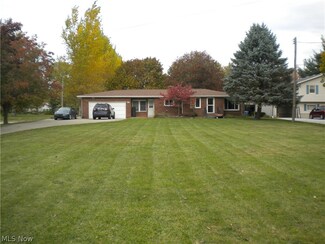 4047 Wadsworth Rd, Norton, OH 44203
