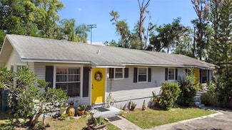 1201 E 5th Ave, Mount Dora, FL 32757