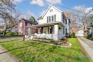 127 N Maple St, Bowling Green, OH 43402