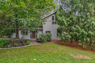 94 Old Town Farm Rd, Woodbury, CT 06798