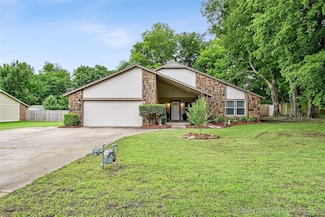 3616 E 142nd St S, Bixby, OK 74008