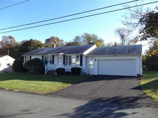 319 Lepes Rd, Somerset, MA 02726