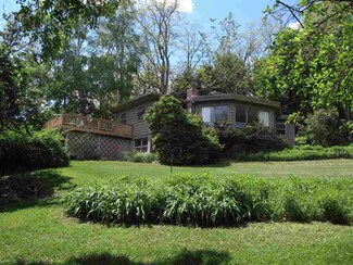 5 Locust Ln, Middlebury, VT 05753