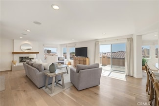 652 10th St, Hermosa Beach, CA 90254