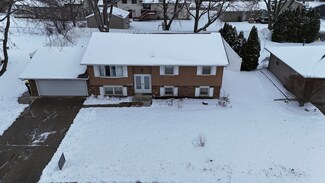 206 S Bone Dr, Normal, IL 61761