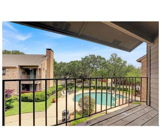 15221 Berry Trail Unit 304, Dallas, TX 75248