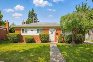 31565 Hayes Rd, Warren, MI 48088