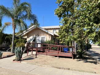 2004 Wilson St, Selma, CA 93662