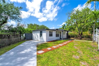 3494 SW 56th Ave, West Park, FL 33023