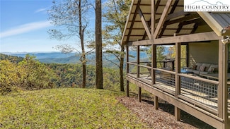 410 Job's Rd, Laurel Springs, NC 28644