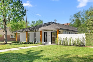 2506 Briarbrook Dr, Houston, TX 77042