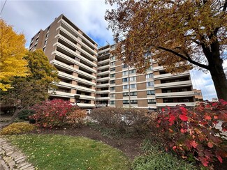 220 N Dithridge St Unit 602, Pittsburgh, PA 15213