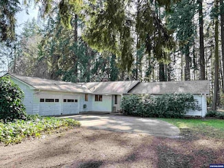 375 Fir Knoll Ln NE, Salem, OR 97317